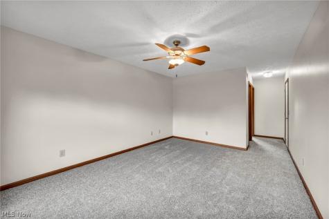 1256 Waterbury Drive Medina OH 44256