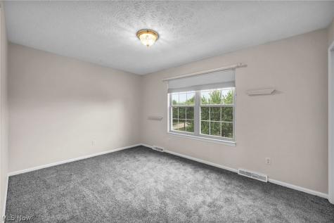 1256 Waterbury Drive Medina OH 44256