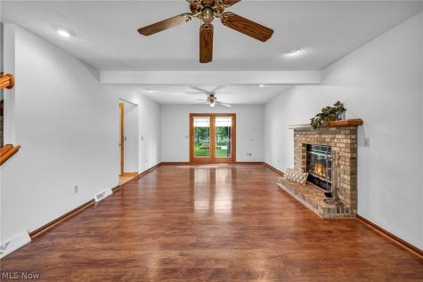 1256 Waterbury Drive Medina OH 44256