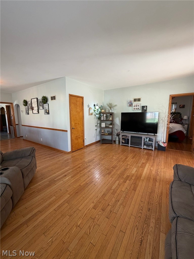 42 S 4th Street Rittman OH 44270