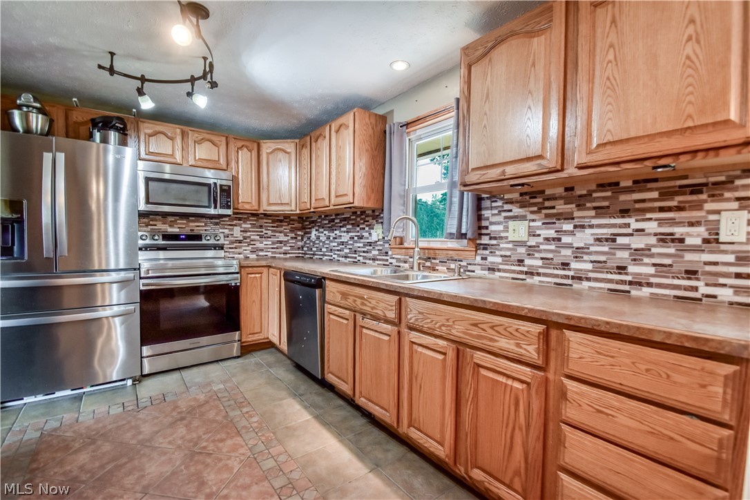 36388 Sunset Drive Eastlake OH 44095