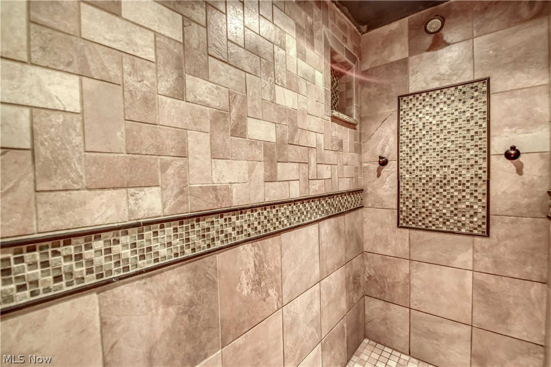 36388 Sunset Drive Eastlake OH 44095