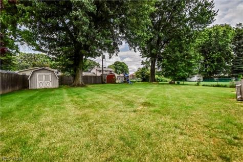 36388 Sunset Drive Eastlake OH 44095