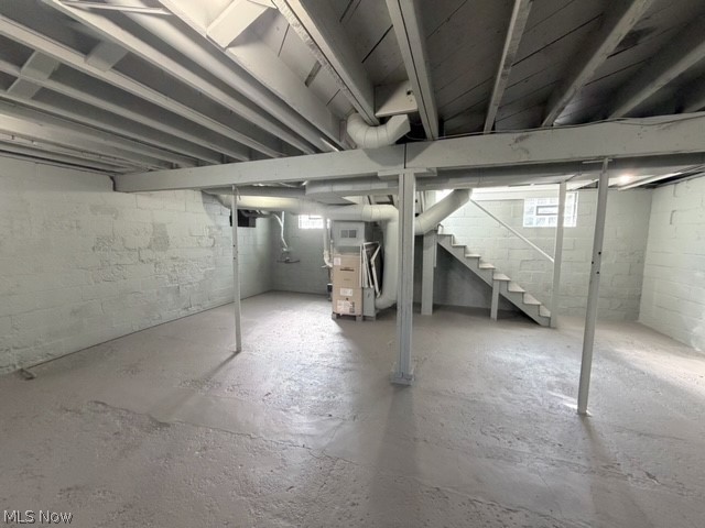 364 E Main Street Gnadenhutten OH 44629