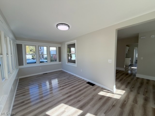 364 E Main Street Gnadenhutten OH 44629