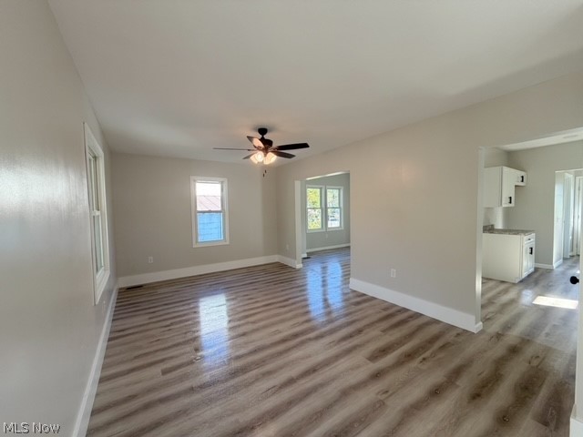 364 E Main Street Gnadenhutten OH 44629
