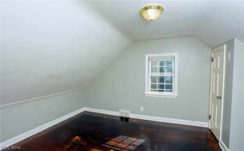 1207 Colonial Boulevard NE Canton OH 44714
