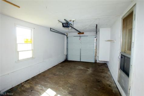 1207 Colonial Boulevard NE Canton OH 44714