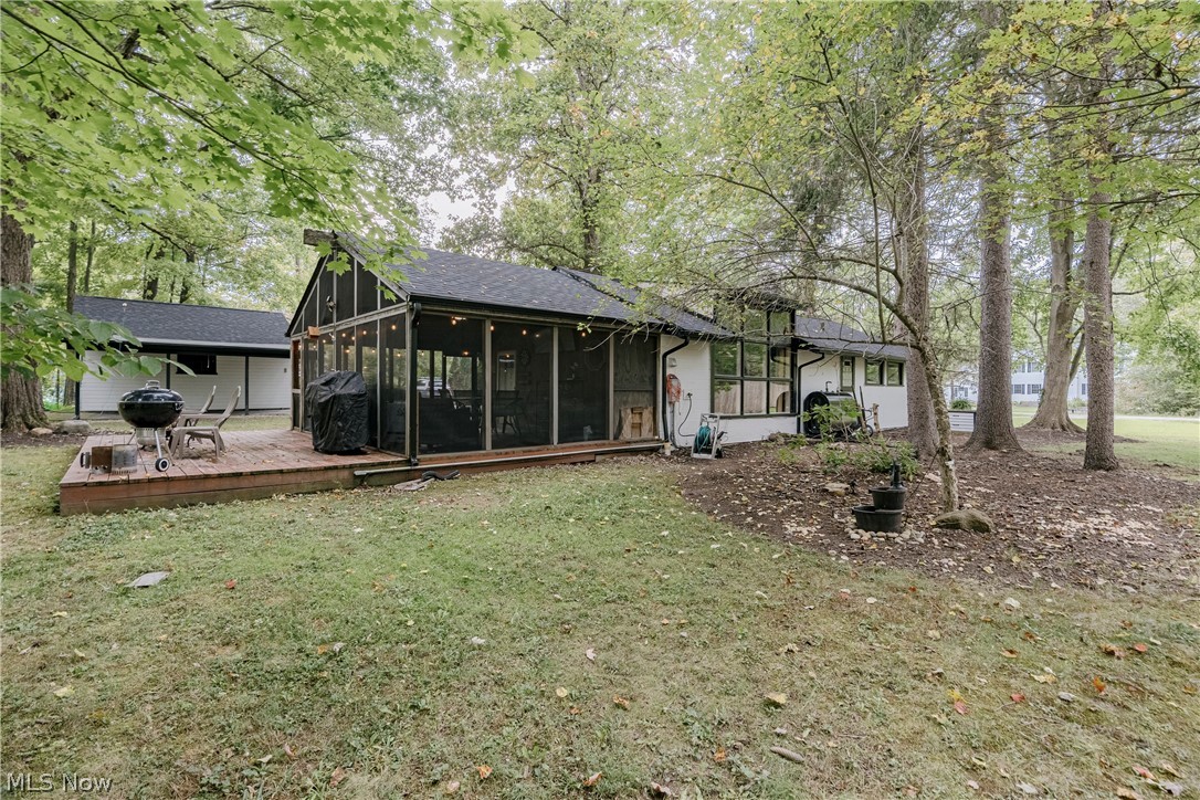 18535 Geauga Lake Road Chagrin Falls OH 44023