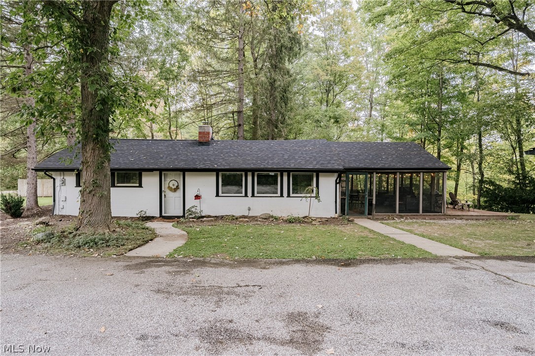 18535 Geauga Lake Road Chagrin Falls OH 44023