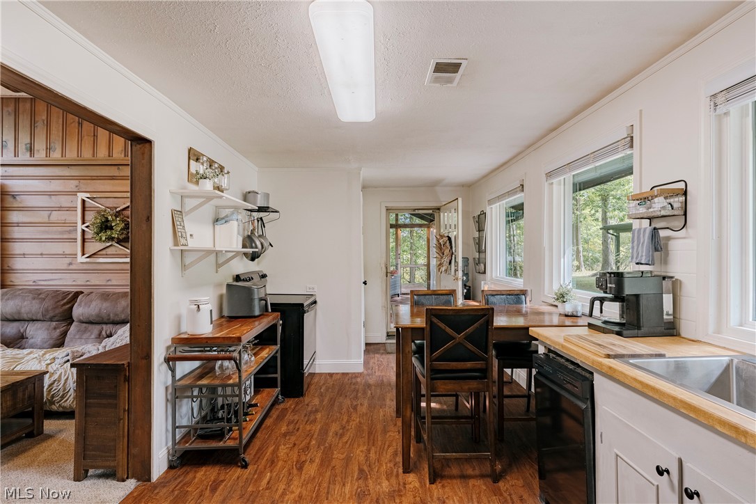 18535 Geauga Lake Road Chagrin Falls OH 44023
