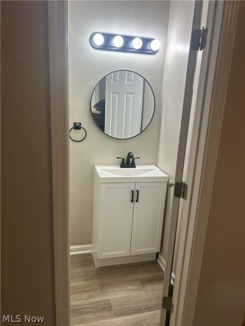 394 Cleveland Road Cleveland OH 44108