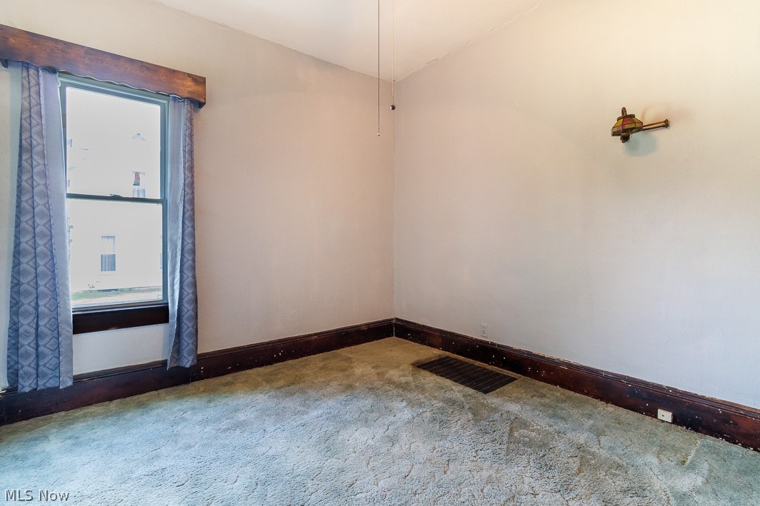 174 Elm Street Leetonia OH 44431