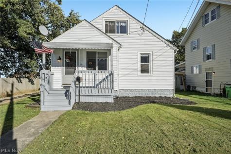 211 23rd Street NW Barberton OH 44203