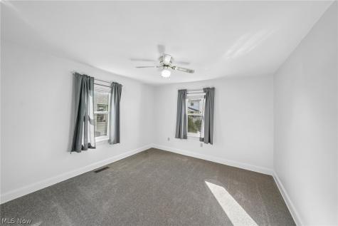 211 23rd Street NW Barberton OH 44203