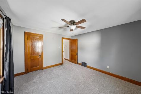 211 23rd Street NW Barberton OH 44203