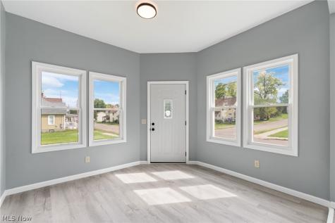 766 E Summit Alliance OH 44601
