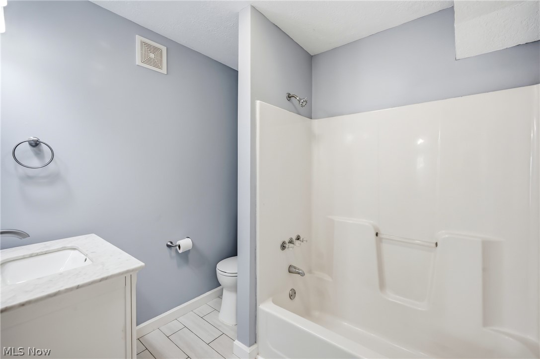 13836 Ellsworth Road Berlin Center OH 44401