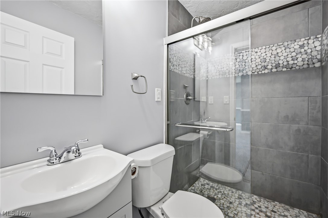 13836 Ellsworth Road Berlin Center OH 44401