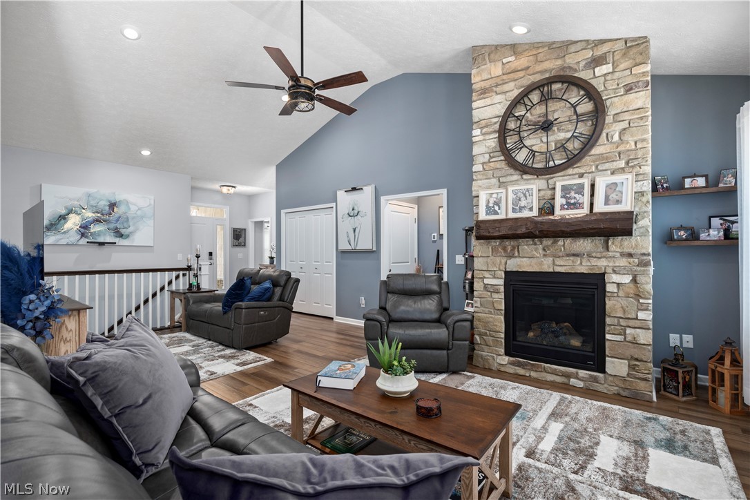 109 W Spring Drive Elyria OH 44035