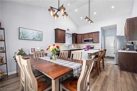 109 W Spring Drive Elyria OH 44035
