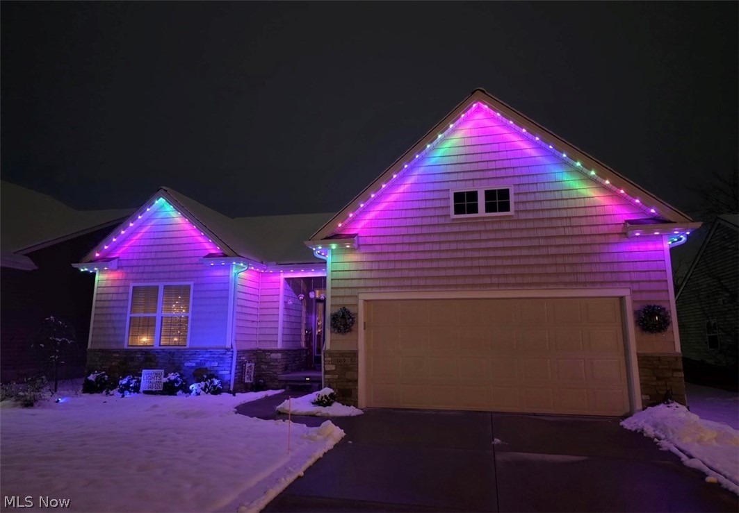 109 W Spring Drive Elyria OH 44035