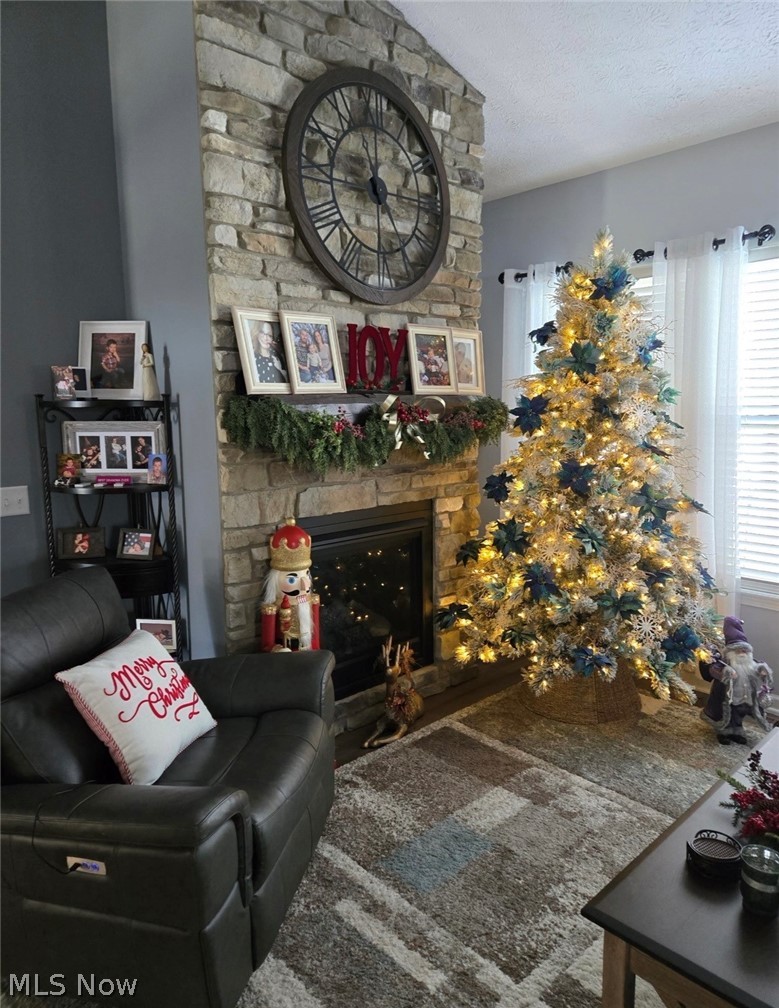 109 W Spring Drive Elyria OH 44035