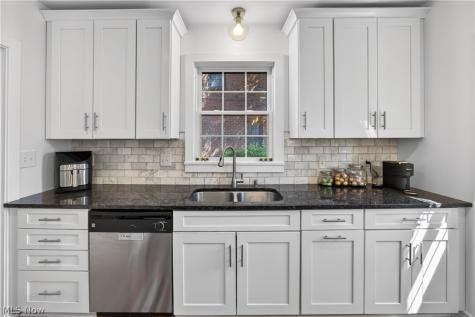 2623 Charney Road University Heights OH 44118