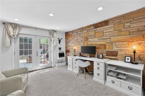 2623 Charney Road University Heights OH 44118