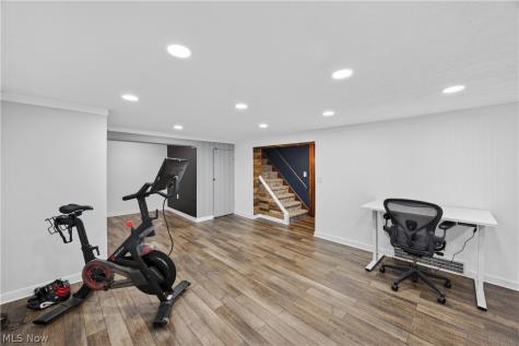 2623 Charney Road University Heights OH 44118
