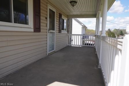 84 Powerhouse Road Dillonvale OH 43917