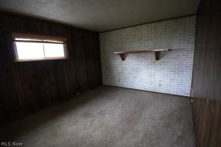 84 Powerhouse Road Dillonvale OH 43917