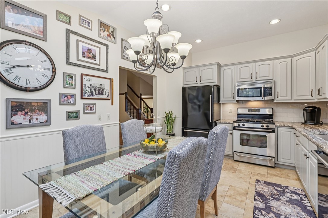 603 Davidson Drive Highland Heights OH 44143