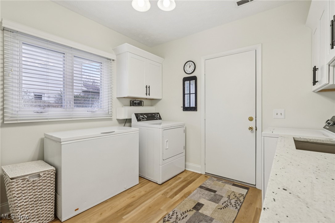 603 Davidson Drive Highland Heights OH 44143