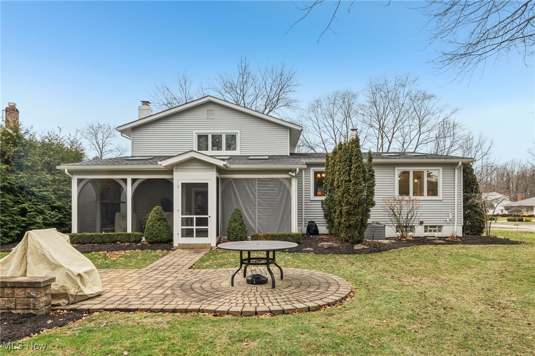 603 Davidson Drive Highland Heights OH 44143