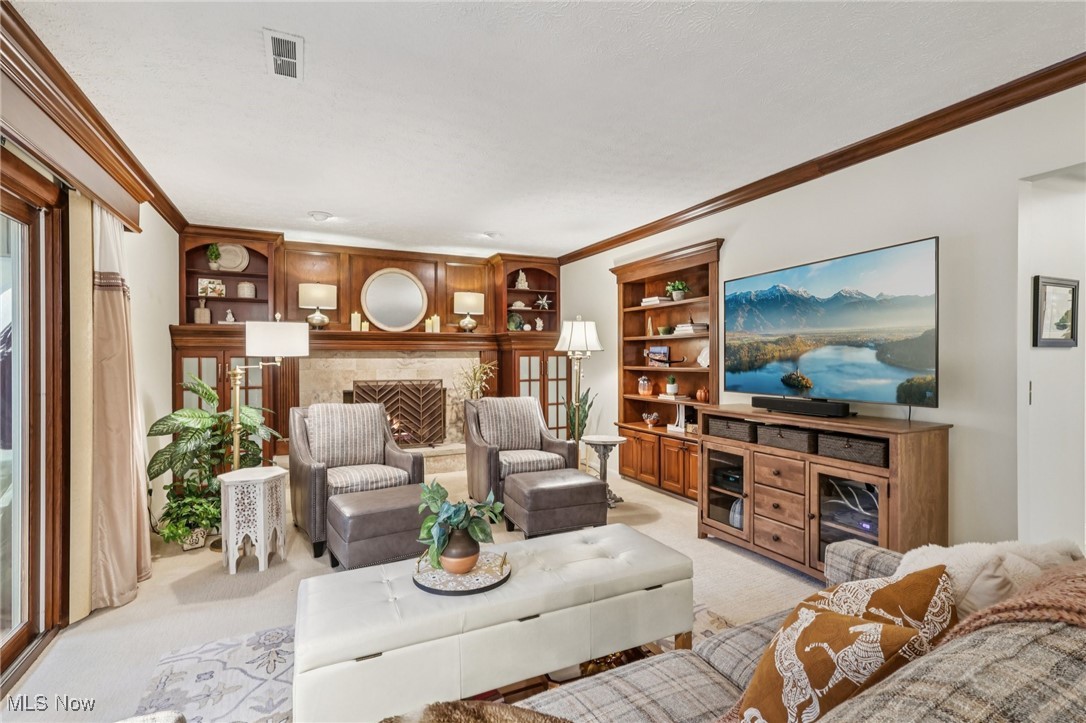 603 Davidson Drive Highland Heights OH 44143