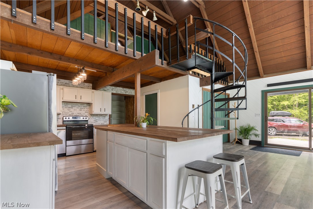 6226 Mayburn Barclay Road Kinsman OH 44428
