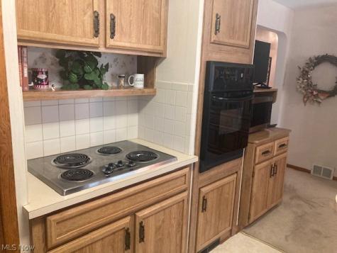 36889 Kinzel Road Avon OH 44011