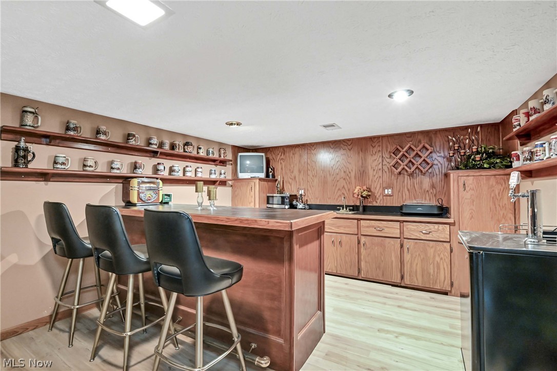 36889 Kinzel Road Avon OH 44011