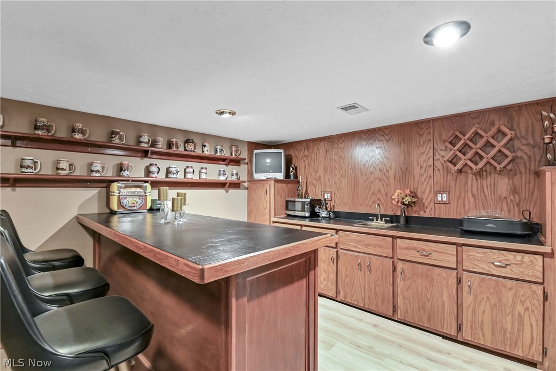 36889 Kinzel Road Avon OH 44011