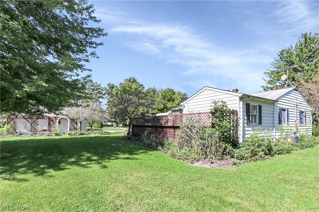 36889 Kinzel Road Avon OH 44011
