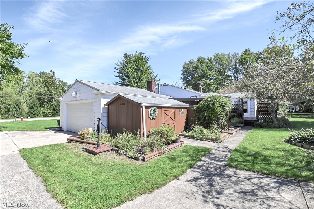 36889 Kinzel Road Avon OH 44011