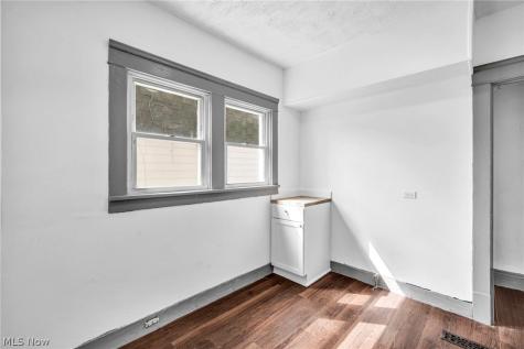 13500 Eaglesmere Avenue Cleveland OH 44110