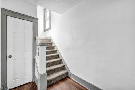 13500 Eaglesmere Avenue Cleveland OH 44110