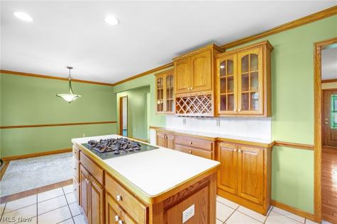 5715 Comanche Street NW North Canton OH 44720