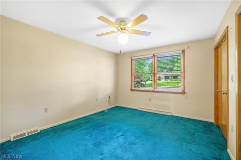 5715 Comanche Street NW North Canton OH 44720