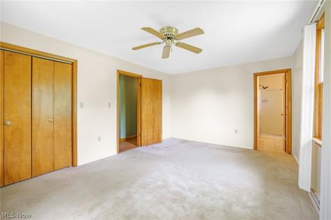 5715 Comanche Street NW North Canton OH 44720