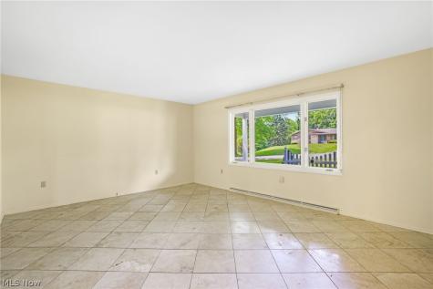 5715 Comanche Street NW North Canton OH 44720
