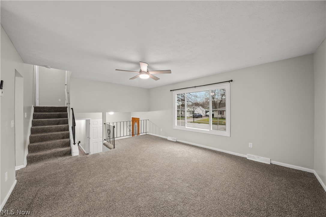 9870 Short Drive Windham OH 44288