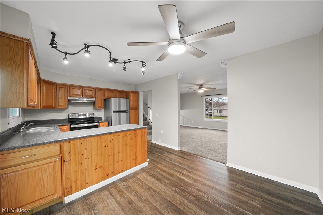 9870 Short Drive Windham OH 44288